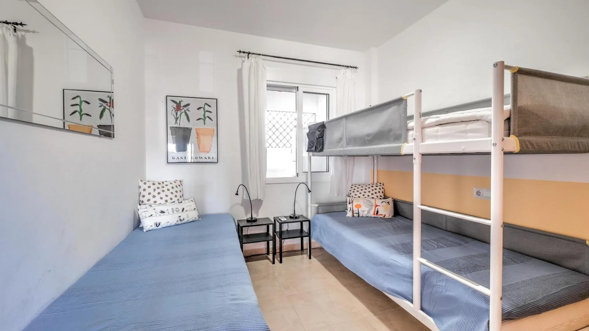 Apartment With Pool Near Burriana Beach, Nerja 0*,